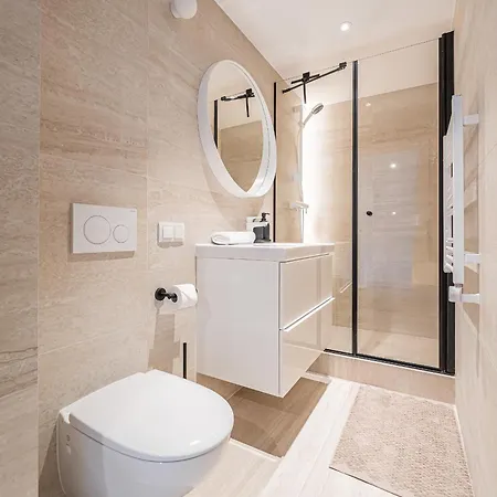 Elegant In Center, 11 Appartement *