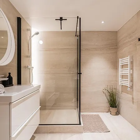 Elegant In Center, 11 * Vilnius