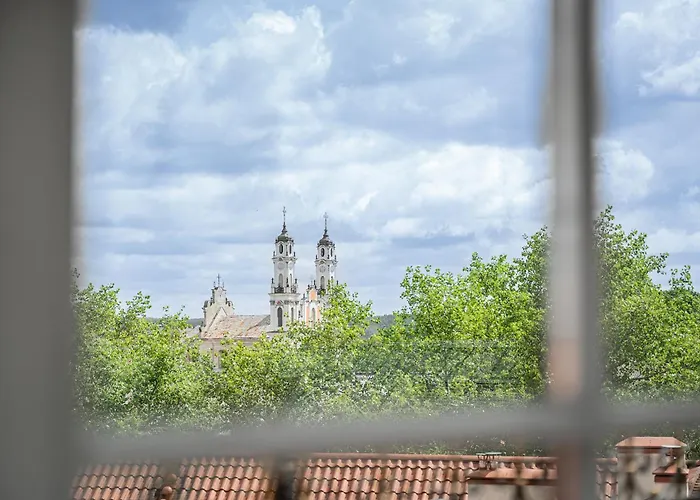 Elegant In Center, 11 アパート *