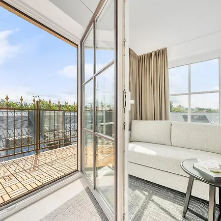 Elegant In Center, 11 Apartman *