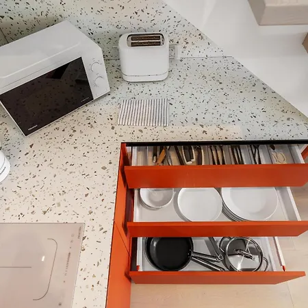 Elegant In Center, 11 Apartman