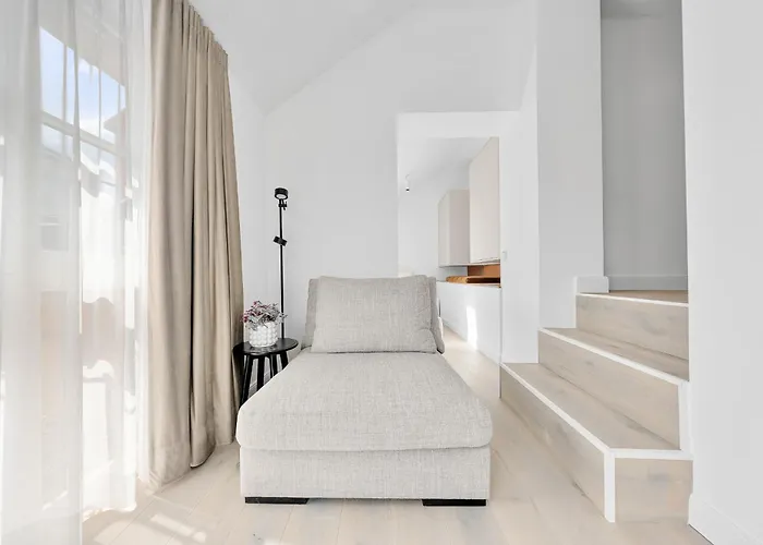 Elegant In Center, 11 Apartman