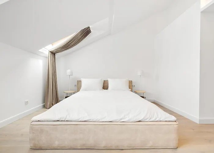 Elegant In Center, 11 Apartman *